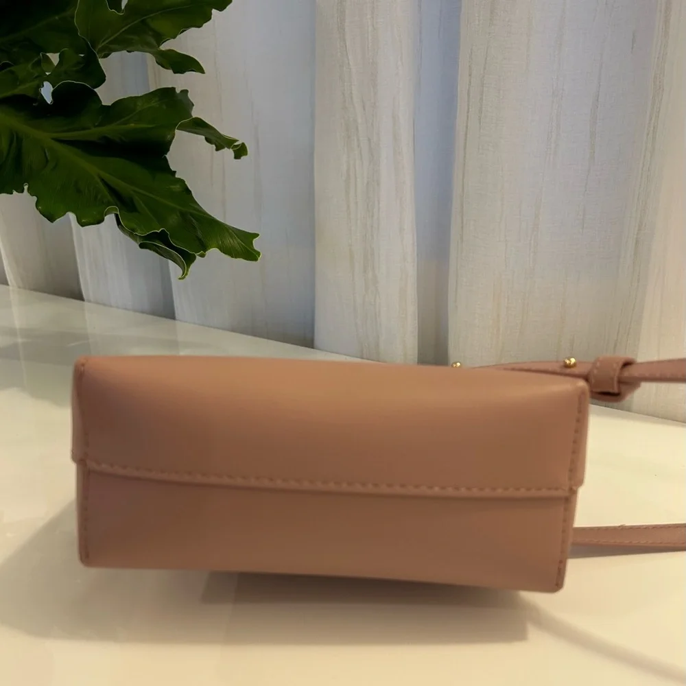 SAMARA Medium Shoulder Bag, Vegan leather - Picture 5 of 7